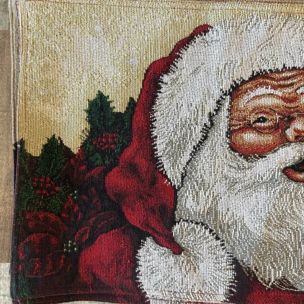 Santa Clause Tapestry Placemats Poinsettia Red Green Cream White Set Of 12